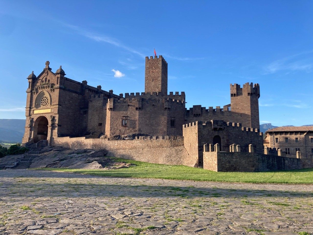 burg_kloster.jpg