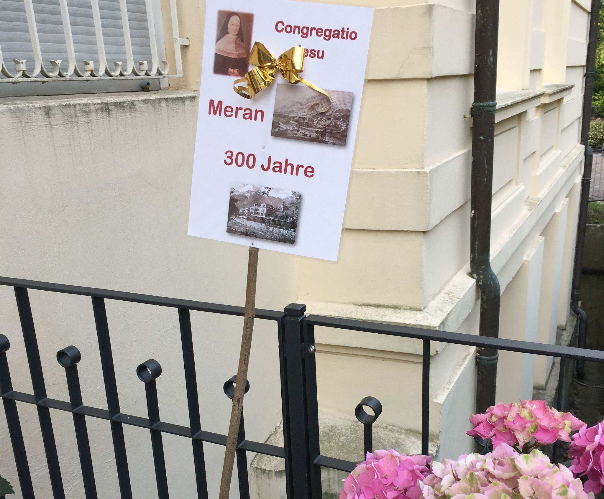 meran-300-jahre-schild.jpg