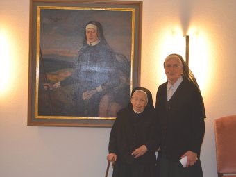 Sr._Winefried_und_Oberin_web.JPG
