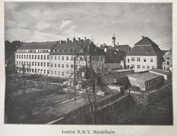 Das Institutshaus in Mindelheim. 